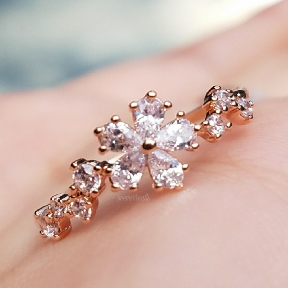 Rose Gold Dainty Diamond Flower Ring - Picture 3 of 4
